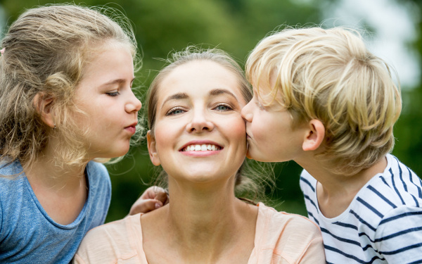 不幸な人生を送る人の特徴って？ 幸せになるための習慣
