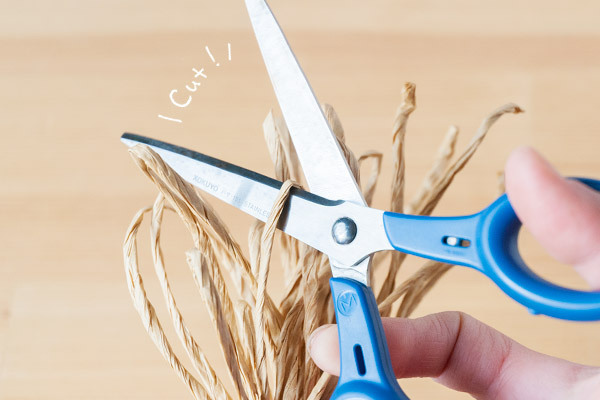 紙をくしゃくしゃ楽しく作れる！　おりがみ&紙ひものしめ縄リース【おうちで季節イベント お手軽アートレシピ Vol.28】