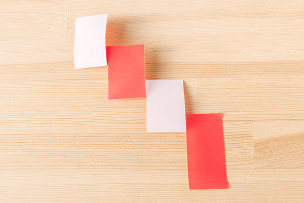 紙をくしゃくしゃ楽しく作れる！　おりがみ&紙ひものしめ縄リース【おうちで季節イベント お手軽アートレシピ Vol.28】