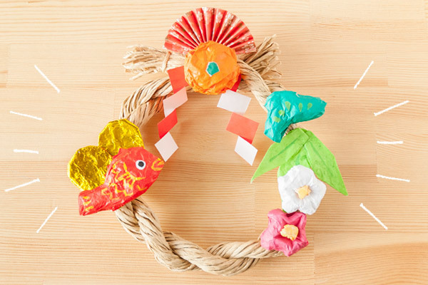 紙をくしゃくしゃ楽しく作れる！　おりがみ&紙ひものしめ縄リース【おうちで季節イベント お手軽アートレシピ Vol.28】