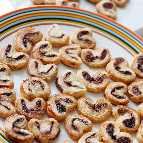 5歳の娘が「初めての友チョコ」作りにワクワク！  親子でバレンタイン大作戦【ママのお試しコレクション Vol.4】