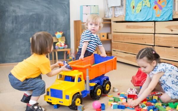 ワイルド系男子母に贈る！　園での子ども同士のトラブル、どう対処？【3男児ママ考察の育児ポイント】