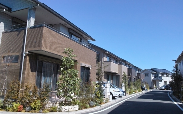 醤油の貸し借りは昭和の話　現代はご近所づきあいもほどほどがベター【パパママの本音調査】  Vol.216