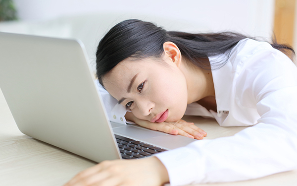 「保育園落ちた」はだれのせい？　保活に押しつぶされ続けるママを助けるには