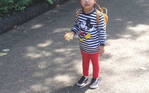 「弟がピンクのフリル!?」そんな悲劇を避ける「男女間おさがり」子ども服選び4カ条