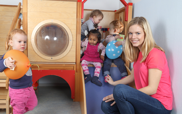  3歳児神話や夫の理解不足…「預けられない子育て」と戦うママの本音と、解決への一歩