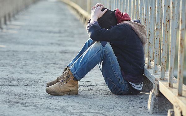 子供の悩みに親はどこまで介入する？ その線引きと解決法とは