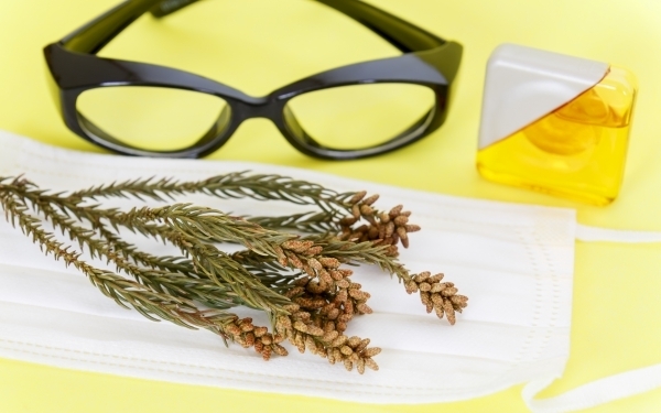 半数以上が悩まされてた…つらい花粉症、あなたはいつから？【パパママの本音調査】  Vol.233