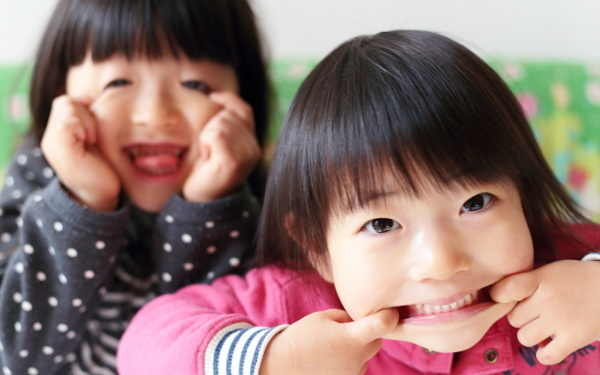 末子はどんな性格？甘え上手でなぜか厳しくできない【“生まれ順”で子育てまるわかり！  第3回】