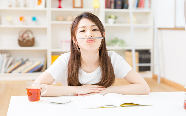 家計簿に書くのはたったこれだけ。挫折しない「手抜き」家計簿【「崖っぷち家計」脱出法 Vol.5】