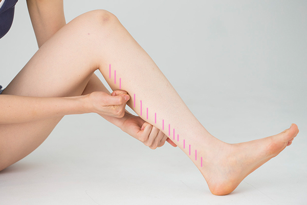 産後に太くなった脚はもみほぐせ！ ダイエット美容家、本島彩帆里の「美脚メソッド」