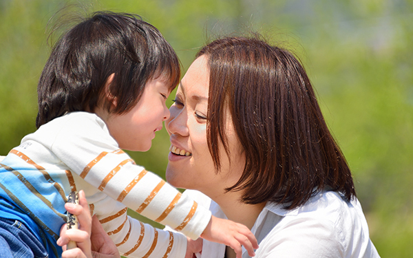 ママが「女の子が欲しい」ワケ。“女の子ブーム”の本音と母との関係
