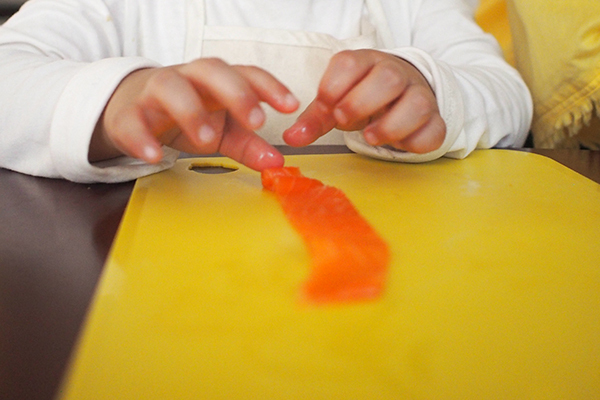 2歳から作れる「簡単ちらし寿司」のレシピ （親子の分担リスト付き）【子どもに料理を教えたい！  Vol.2】