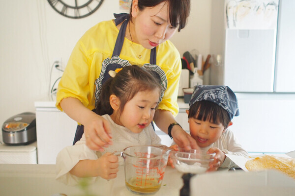 2歳から作れる「簡単ちらし寿司」のレシピ （親子の分担リスト付き）【子どもに料理を教えたい！  Vol.2】