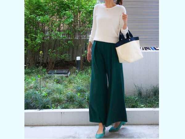 イエロー、パープル、グリーン！　色で遊ぶ初夏のフェミニンコーデ【ユニクロ大人コーデ～アメブロ30代ファッション1位 Hanaさん ～ Vol.25】