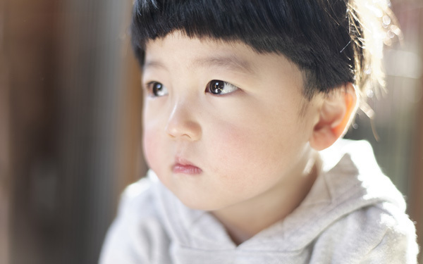 引っ込み思案な子供が変わる「とっておきの絵本」とは？　