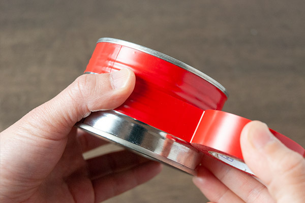 バランス感覚と自信を育てる！　昔なつかし缶ぽっくり【昔ながらが”今”楽しい！レトロアートレシピ Vol.7】