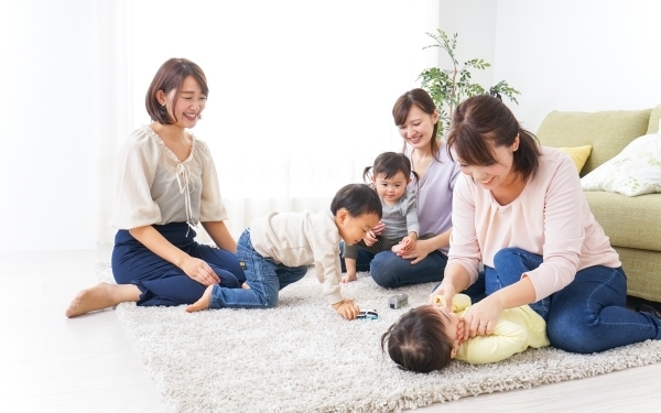 出産年齢も多様化の時代　ママ友・パパ友と年の差ギャップを感じたことある？【パパママの本音調査】  Vol.265