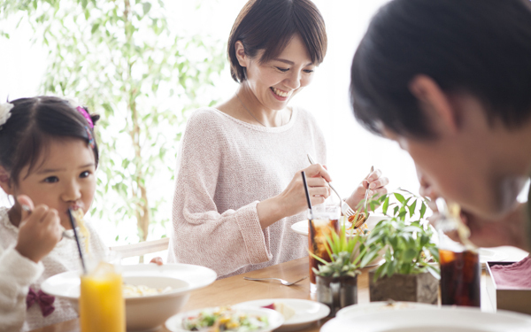 好き嫌いが激しい子どもは直さないとダメ？ 悩むママへのヒント