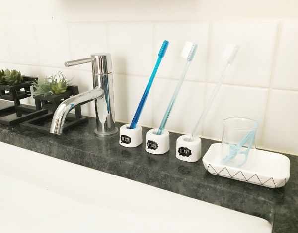 ジメジメ暑さを吹き飛ばす「体感温度が2～3℃下がる？」初夏の涼感インテリア