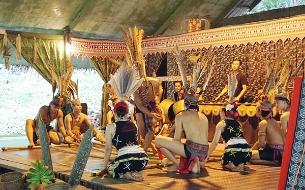 親子で一生の思い出づくり！ マレーシア・コタキナバルでビーチ＆ジャングル体験