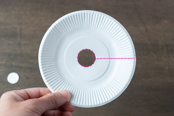 ビー玉コースターの簡単な作り方。雨の日の家遊びにも【昔ながらが”今”楽しい！レトロアートレシピ Vol.8】