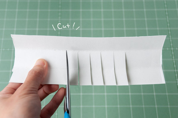 ビー玉コースターの簡単な作り方。雨の日の家遊びにも【昔ながらが”今”楽しい！レトロアートレシピ Vol.8】