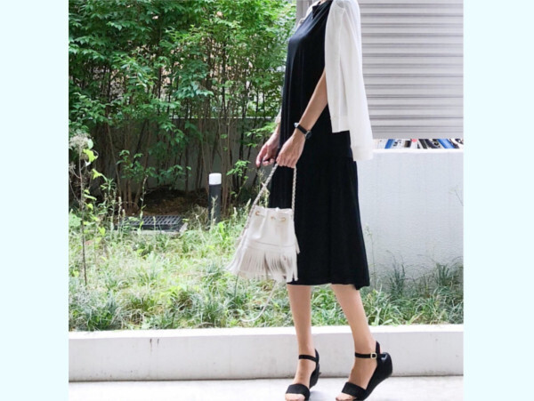 ふんわりサラリ! 梅雨を乗り切る「涼しげコーデ」【ユニクロ大人コーデ~アメブロ30代ファッション1位 Hanaさん ~ Vol.29】