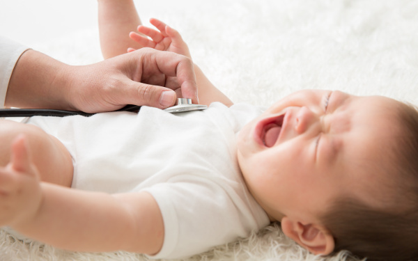 子どもの予防接種、すべて受けさせるべき？【知っておきたい予防接種！　最新ワクチン情報 第1回】