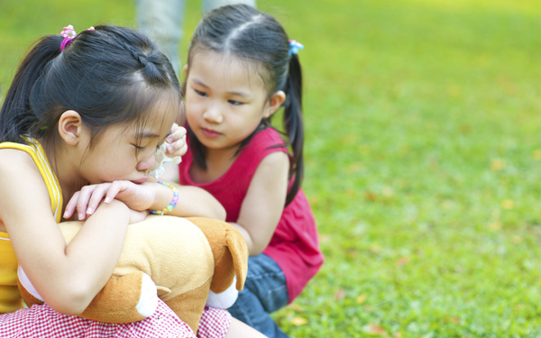 子ども同士のトラブルにモヤモヤ…。どう謝罪する？　どの対応が正解？