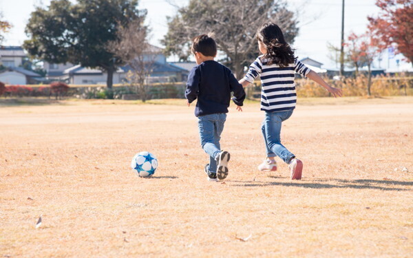 「どうして男の子と女の子は違うの？」子どもからの性の質問「親の心構え」は？