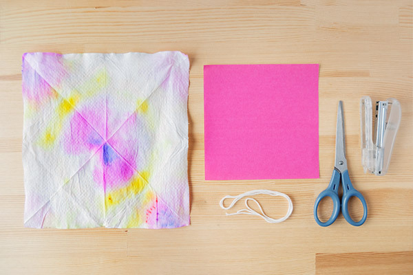 七夕飾りを子どもと手作り！　 簡単にできるにじみ絵の吹流し【昔ながらが”今”楽しい！レトロアートレシピ Vol.9】