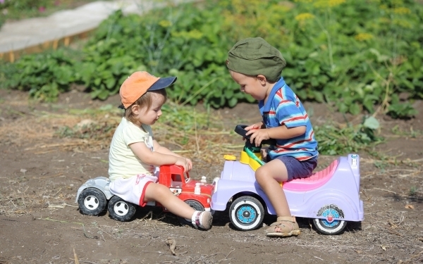 入っておくと安心かも！　個人賠償責任保険に加入している親は●％以上【パパママの本音調査】  Vol.282