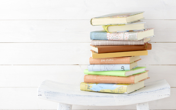 夜泣きしないようにするためには？ ぐっすり眠ってもらうための方法は「専門書」【ママがラクになる“赤ちゃんの寝かしつけ” 第1回】