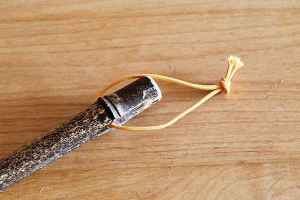 ホコリを溜めない部屋に！ 着物のハギレで作る「はたき」の作り方