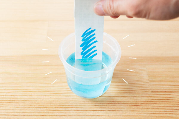 夏のお花を子どもと楽しむ 鮮やかな色水あそび 昔ながらが 今 楽しい レトロアートレシピ Vol 10 ウーマンエキサイト 2 2 夏のお花を子どもと楽しむ 鮮やかな色水あそび 昔ながらが 今 楽しい レトロアートレシピ Vol 10 ウーマンエキサイト 2 2