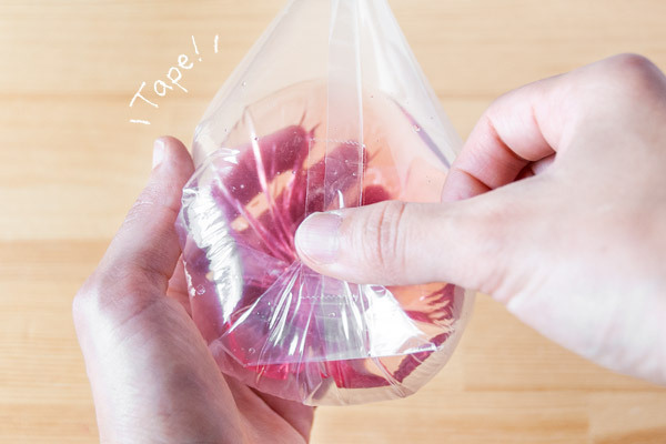 夏のお花を子どもと楽しむ！ 鮮やかな色水あそび【昔ながらが”今”楽しい！レトロアートレシピ Vol.10】