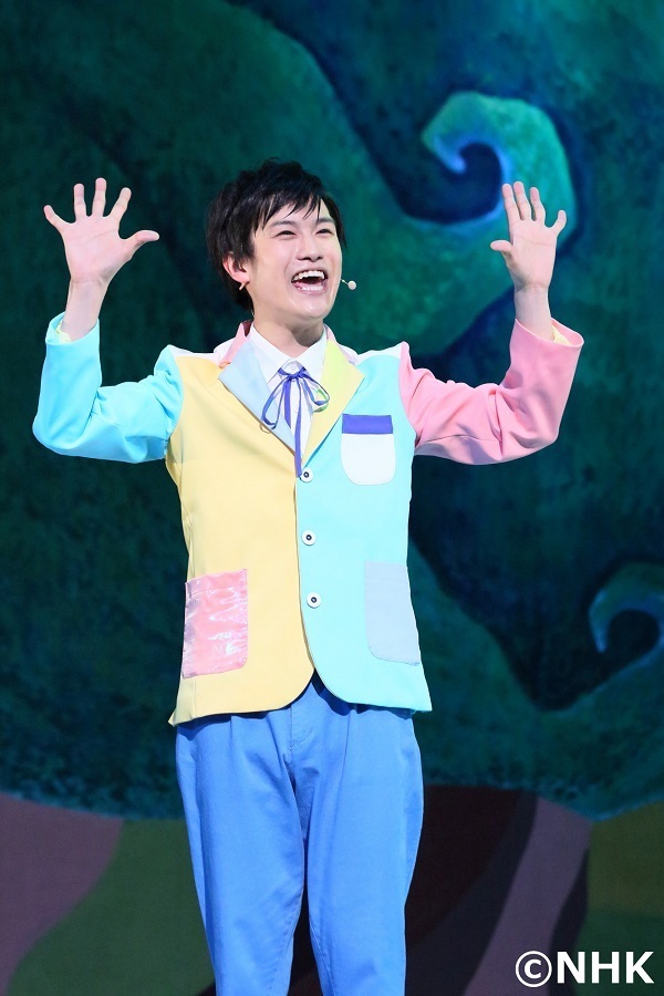 シルエットはかせにおまめ戦隊も！ おかあさんといっしょ新作DVDに大興奮