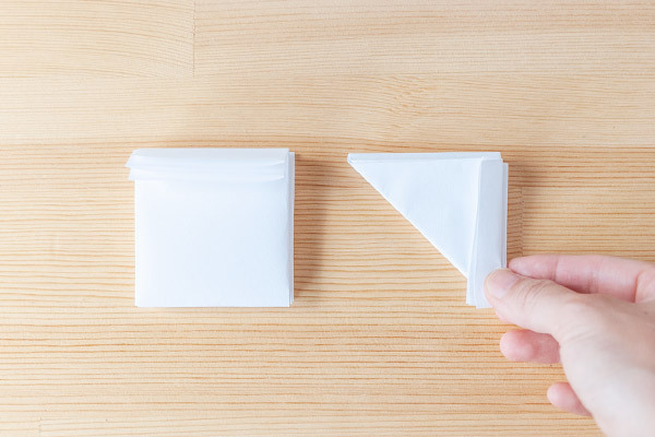 折り染めうちわの作り方！ 親子で楽しむ爽やかリメイク【昔ながらが”今”楽しい！レトロアートレシピ Vol.12】