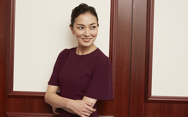 板谷由夏＆ともさかりえ、子育てトーク。「あのときを集めてやり直したい」