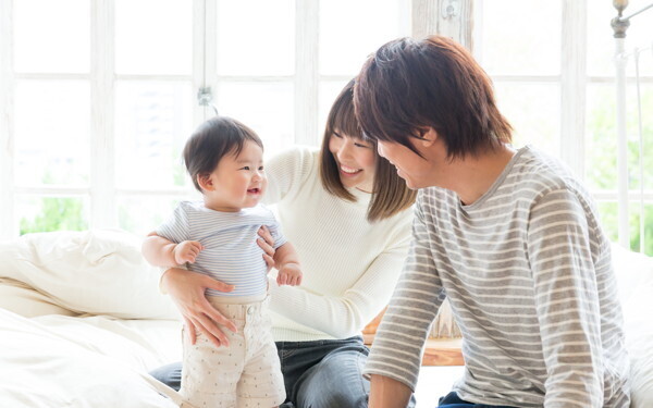 子どもへの接し方「夫婦で違って良いの？」そのメリットとデメリット