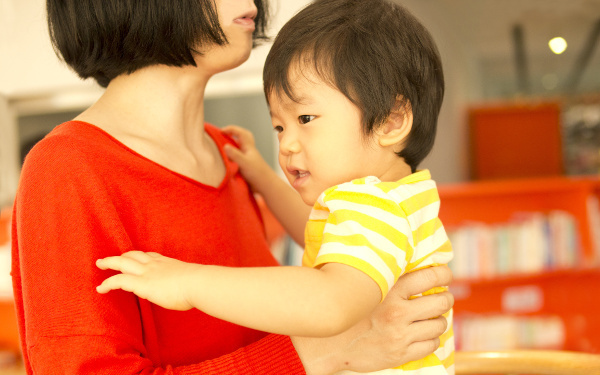 ママ友って必要？　トラブル回避「ママ友0人」をすすめる理由