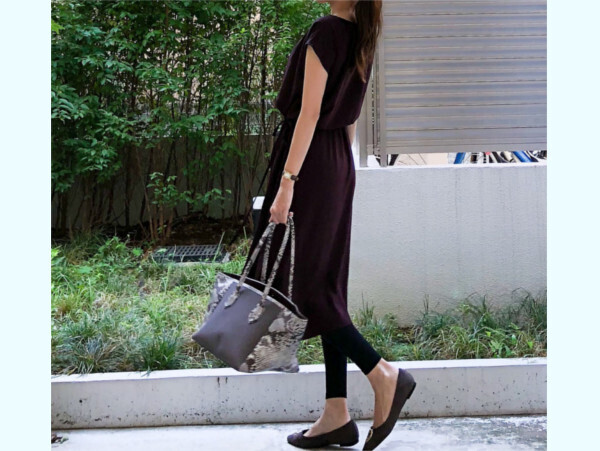 大人の余裕感じる抜け感ワンピ！　ユニ女のリラックススタイル術【ユニクロ大人コーデ～アメブロ30代ファッション1位 Hanaさん ～ Vol.34】