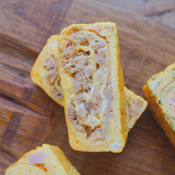 卵焼きを冷めてもふわふわにするコツ！ 甘い卵焼きの定番レシピ【MAYAさんちのお弁当レシピ  Vol.2】