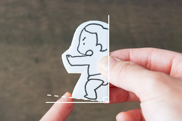 台風の日の室内遊びに！　家にあるものでできる紙ずもうの作り方【昔ながらが”今”楽しい！レトロアートレシピ Vol.13】