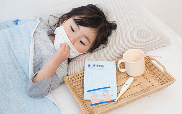 8割の親が悩んでいた！ 子どもが薬を飲まないときのコツとは【パパママの本音調査】  Vol.301