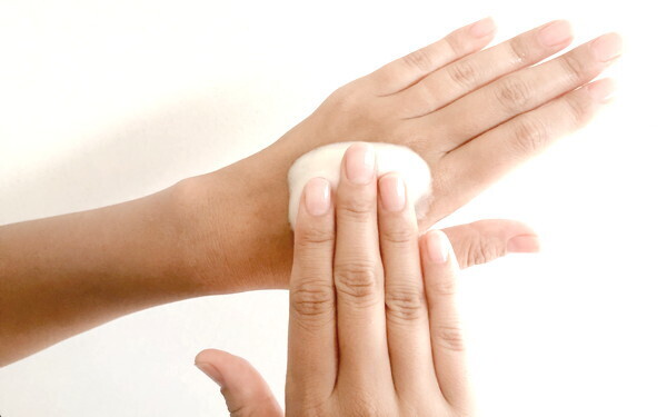 手がシワシワになる前に「たった3ステップ」時短ハンドケア