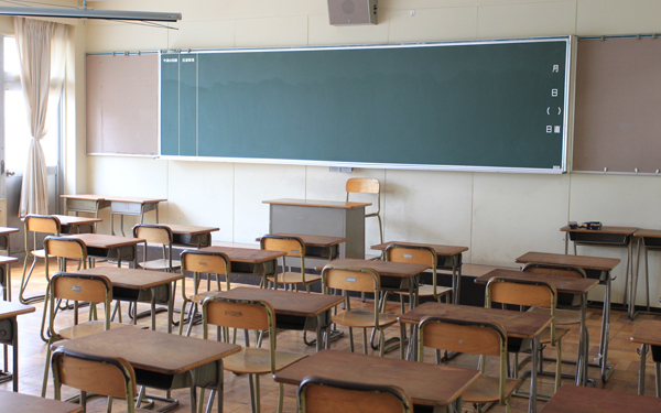 子育て環境の変化が、ママの罪悪感と不安を高めている【ママのイライラ言葉変換辞典 第1回】