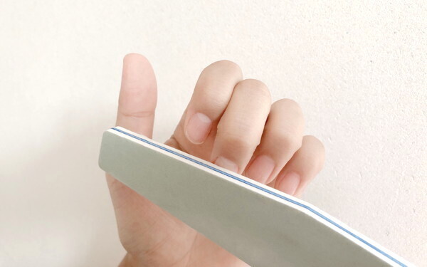 100均グッズで爪ケア「手先からキレイになる」簡単・時短・すきま時間の3ステップ