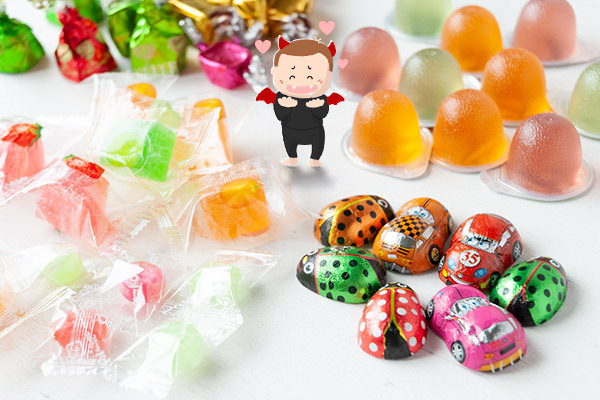 ハロウィンのおもてなしに！ 子どもがよろこぶお菓子のネックレス【昔ながらが”今”楽しい！レトロアートレシピ Vol.15】